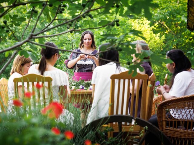 Spiritual Retreats: A Complete Guide to Their Benefits, Activities & Inner Peace